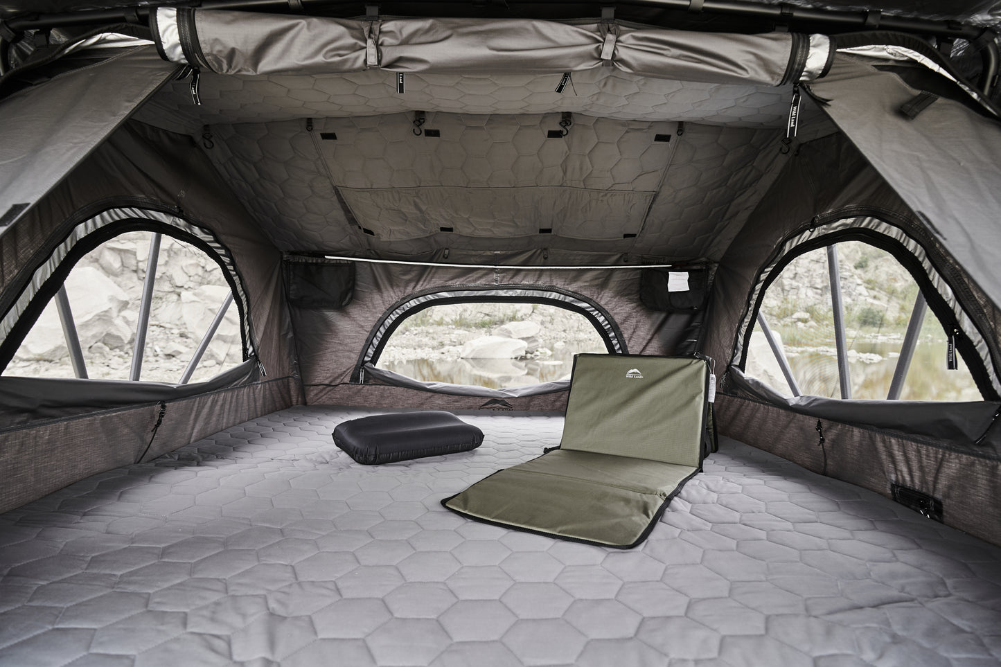 ποΈ Wild Land Wild Cruiser Pro Rooftop Tent β Spacious & Durable