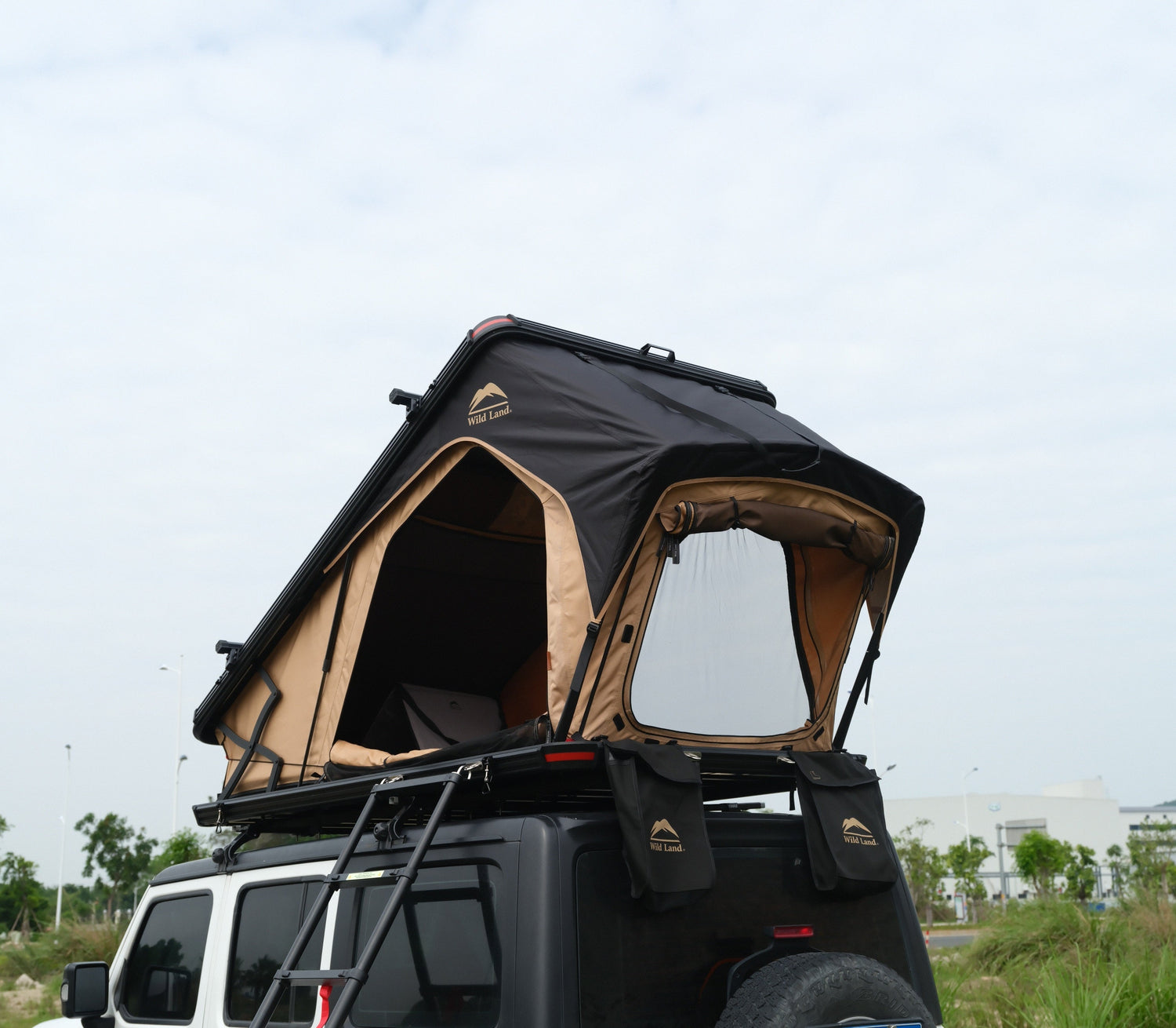 Rooftop Tents