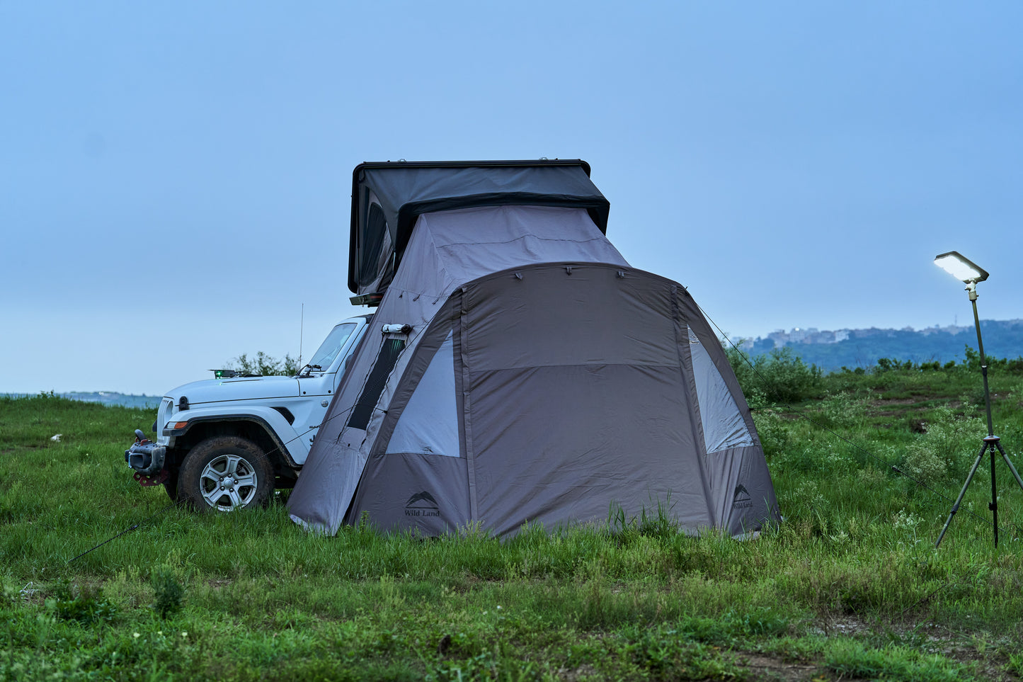 🌟 Wild Land Rooftop Tent Annex – Expand Your Outdoor Living Space! 🏕️✨