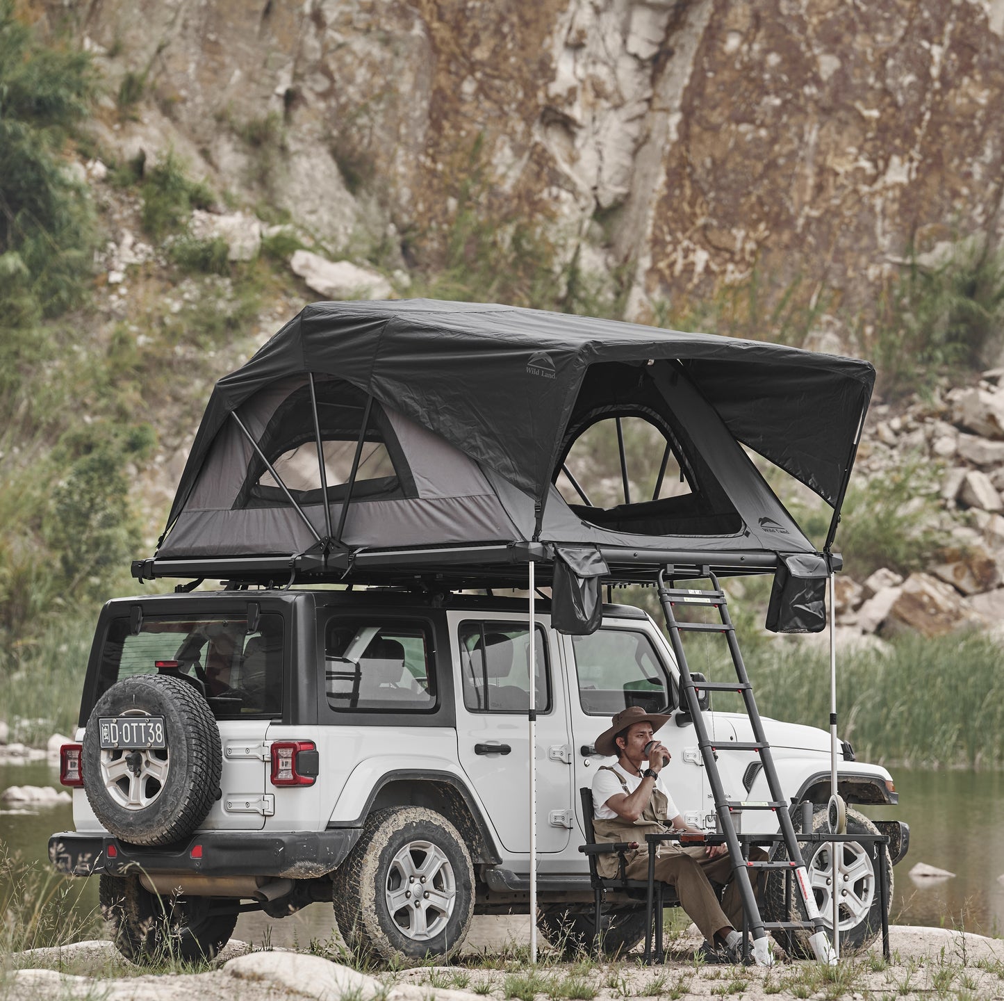 🏕️ Wild Land Wild Cruiser Pro Rooftop Tent – Spacious & Durable